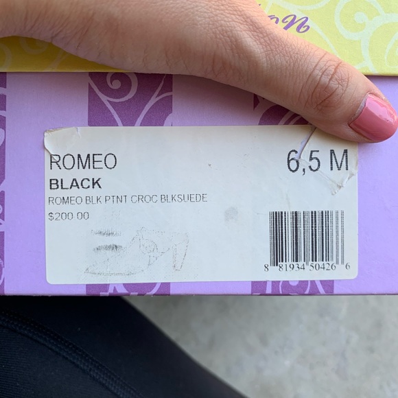 Brighton Romeo Heels - Picture 5 of 6